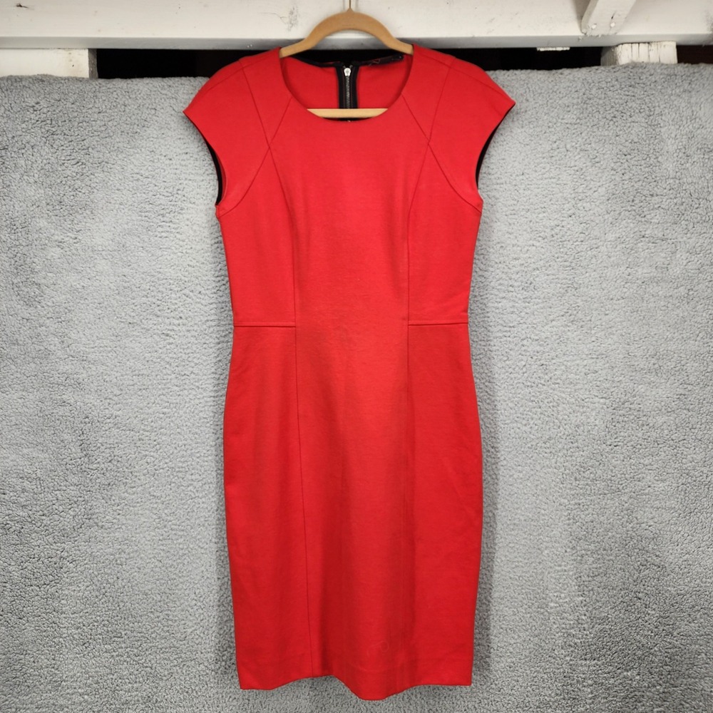 DKNY Donna Karan New York Red Sheath Dress Cap Sleeve Size 6 Ponte Knit Back Zip